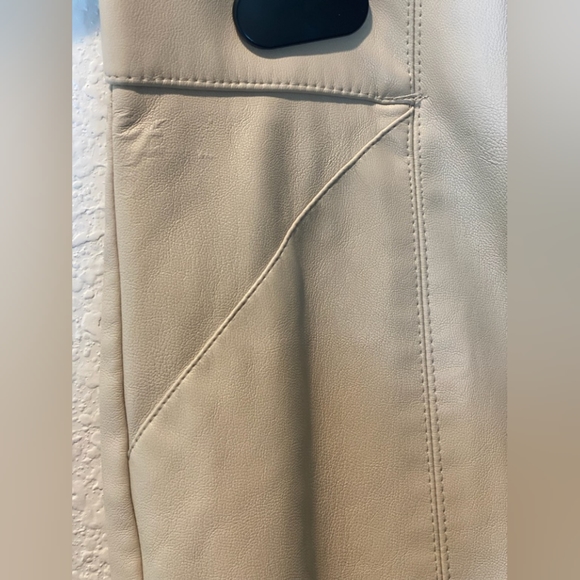 Zara Faux Leather Tights in Cream - Picture 7 of 15